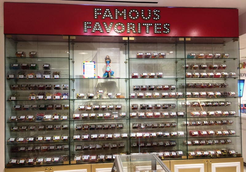 Famous Favorites showcase