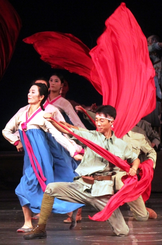 A performance of Tell O'Forest at the Grand Theatre in Hamhung, North Korea