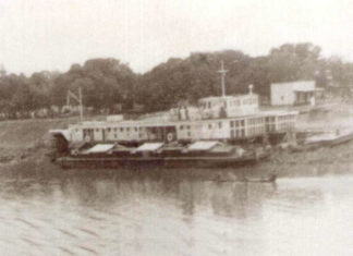 Crippled barge on the banks of the White Nile
